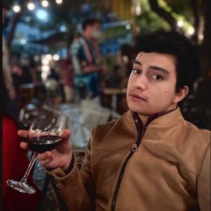 Meet your Posher, Diego